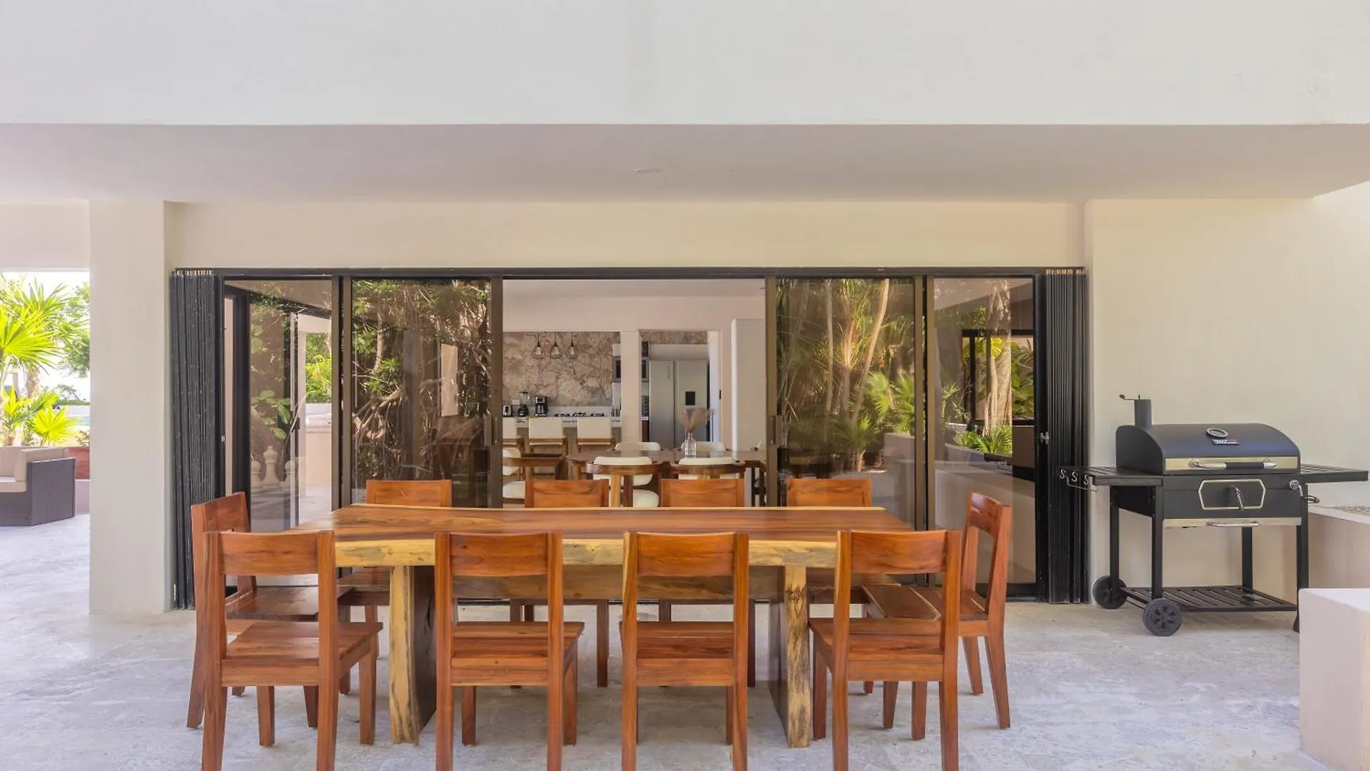 Casa Playa Cozumel contacts